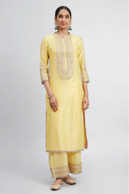 AADIRAH-  EMBROIDERED KURTA SET WITH SIDE POCKETS