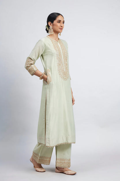 AADIRAH-  EMBROIDERED KURTA SET WITH SIDE POCKETS