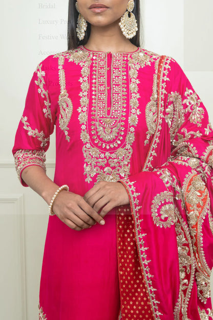 AALAYA - A-LINE KURTA WITH DOGRI SALWAR AND ODHNI