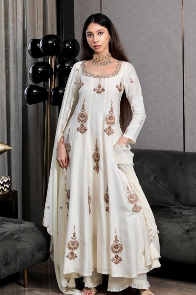 Ivory Embroidered Anarkali Set